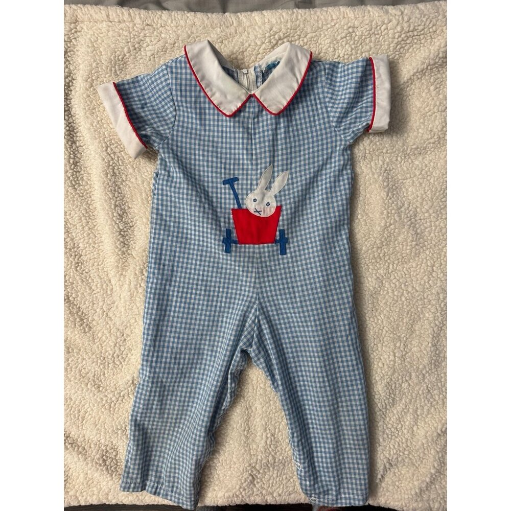 Vintage jumpsuit with bunny appliqué
